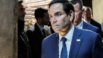 Υπάρχει λόγος να είμαστε συγκρατημένα αισιόδοξοι για τις προσπάθειες τερματισμού του πολέμου στην Ουκρανία, λέει ο Ρούμπιο  