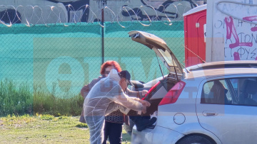 Στο Κουλούρι κλιμάκιο της Πυροσβεστικής για έρευνες στην εμπορική αμαξοστοιχία των Τεμπών – Δείτε βίντεο και φωτογραφίες