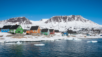 Συμφωνία για κυβέρνηση ευρείας πλειοψηφίας στη Γροιλανδία, στη σκιά των πιέσεων Τραμπ για έλεγχο του νησιού από τις ΗΠΑ