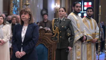 Κυριακή της Ορθοδοξίας: Τελέστηκε η λειτουργία στη Μητρόπολη Αθηνών, δείτε φωτογραφίες