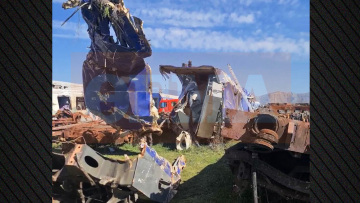 Τραγωδία στα Τέμπη: Φωτογραφίες - ντοκουμέντα από την «εξαφανισμένη» μηχανή του εμπορικού τρένου που βρέθηκε δύο χρόνια μετά