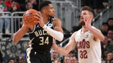 Γιάννης Αντετοκούνμπο: Δεν έφτασε η 30άρα στους Μπακς - Έχασαν 100-112 από τους Καβαλίερς