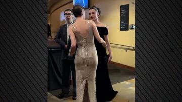 Όσκαρ 2025: Ο έντονος διάλογος της Έμα Στόουν με τη Μάργκαρετ Κουάλεϊ - Τι πραγματικά συνέβη ανάμεσά τους