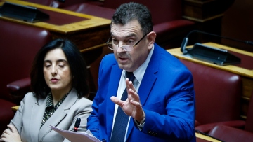 Αιχμάλωτος του αλλόκοτου: Από τους Καλικάντζαρους και τις χριστιανικές σφαλιάρες στην εισβολή του Παπαδόπουλου της Νίκης στην Πινακοθήκη