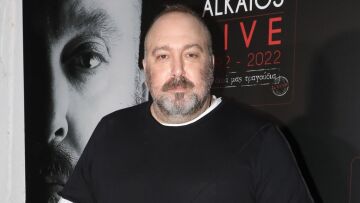 Ο Γιώργος Αλκαίος αναφέρθηκε στη ζωή του στη Μήλο και εξήγησε γιατί δεν θέλει να μιλάει για τα προσωπικά του
