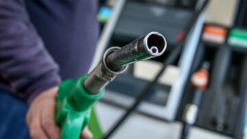 Πώς λειτουργούσε το κύκλωμα με τις «πειραγμένες» αντλίες - Βρέθηκε μισό εκατ. ευρώ σε μετρητά