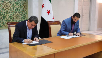 Τι σημαίνει η συμφωνία των Κούρδων του SDF με τον Αλ Σαράα στη Συρία:  Τα οφέλη, οι κίνδυνοι και η στάση της Τουρκίας