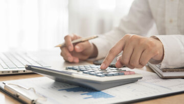 Φορολογικές δηλώσεις: Με ανεβασμένες ταχύτητες η υποβολή - Τι πρέπει να γνωρίζετε