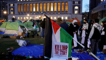 Ο Τραμπ απειλεί να αφαιρέσει τη διαπίστευση του Κολούμπια και απαγορεύει τις βίζες για ξένους φοιτητές στο Χάρβαρντ 