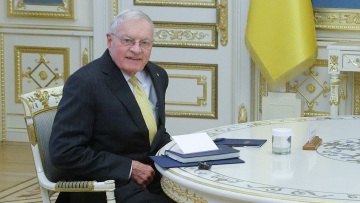 Reuters: Η Ρωσία θέλει να αποκλείσει τον ειδικό απεσταλμένο του Τραμπ για την Ουκρανία από τις συζητήσεις για την ειρήνη