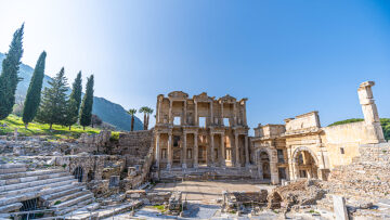 Ένα ταξίδι 3.000 ετών, στους μαρμάρινους δρόμους της Εφέσου