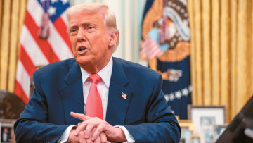 Ο Λευκός Οίκος ζητά από το Ανώτατο Δικαστήριο «να αναλάβει δράση» εναντίον δικαστών που μπλοκάρουν τα διατάγματα Τραμπ 