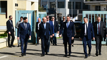 Στο υπουργείο Υποδομών ο Μητσοτάκης - Τον υποδέχθηκαν Δήμας, Κυρανάκης, Ταχιάος