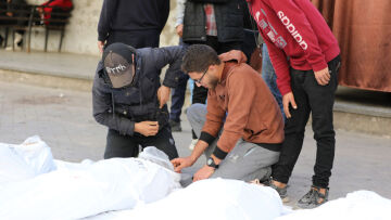 Τουλάχιστον 85 Παλαιστίνιοι σκοτώθηκαν σήμερα σε ισραηλινούς βομβαρδισμούς στη Λωρίδα της Γάζας