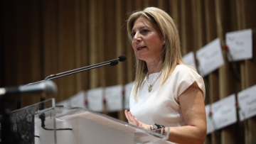 Εξώδικο Καρυστιανού - Ρούτσι σε Κακλαμάνη, Μητσοτάκη και Άρειο Πάγο για την εκταφή των σορών των παιδιών τους