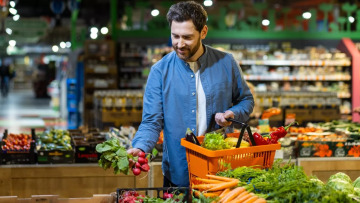 Καλύτερη διατροφή, καλύτερη αναπνοή – Έρευνα εντοπίζει την επικίνδυνη σχέση ανάμεσα σε τροφές και καρκίνο των πνευμόνων
