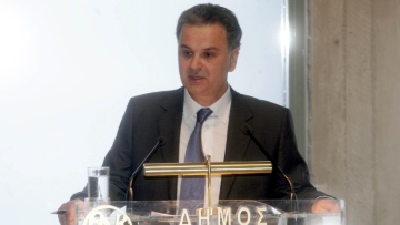 ΠΑΣΟΚ: Αποχώρησε ο πρώην υπουργός Σωκράτης Ξυνίδης – «Δεν έχει νόημα να κάνουμε ανάνηψη σε ένα μικρό κόμμα»