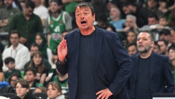 Αταμάν: «Στο νοσοκομείο ο Παπαπέτρου για μαγνητική - Με το αμυντικό σχήμα φτάσαμε στο 21-0 σερί.» 