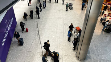 Χίθροου: Σε πλήρη λειτουργία από σήμερα μετά το χθεσινό χάος - Για «ξεκάθαρη αποτυχία σχεδιασμού» μιλούν ειδικοί