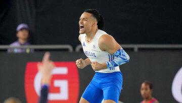 Έγραψε ιστορία ο τρομερός Καραλής! Ασημένιο μετάλλιο στο Παγκόσμιο με νέο πανελλήνιο ρεκόρ 6.05μ. 