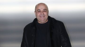 Μάρκος Σεφερλής: «Σκηνοθετώ τον εαυτό μου, γιατί δεν μπορούν να ελέγξουν το σαρωτικό ταλέντο μου στη σκηνή»