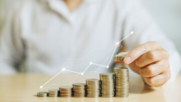 Αύξηση του πλούτου στην Ελλάδα το 2024 καταγράφει η UBS - Πόσοι εκατομμυριούχοι υπάρχουν στη χώρα 