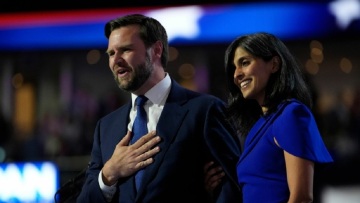 ΗΠΑ: Η σύζυγος του αντιπροέδρου Βανς θα κάνει επίσημη επίσκεψη στη Γροιλανδία, την οποία θέλουν να αποκτήσουν οι ΗΠΑ