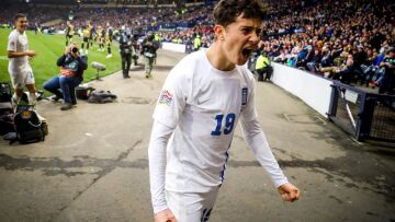 Βάιος Καρέτσας: «Μεγαλώσαμε τα παιδιά μας ως Ελληνες, ο Κωνσταντίνος έχει σχολείο αύριο»