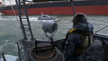 Κάθε κίνηση ρωσικών πολεμικών πλοίων στα ανοιχτά της Ουκρανίας θα συνιστά παραβίαση της συμφωνίας, λέει το Κίεβο