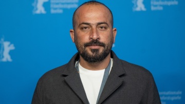 Χαμντάν Μπαλάλ: Απελευθερώθηκε ο Παλαιστίνιος σκηνοθέτης του οσκαρικού ντοκιμαντέρ «No Other Land»