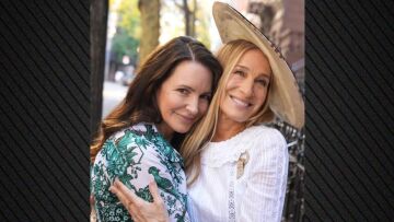 Η Σάρα Τζέσικα Πάρκερ έκλεισε τα 60 - Είμαι τόσο τυχερή που έχω αυτή την απίστευτη γυναίκα στη ζωή μου, έγραψε η Κριστίν Ντέιβις