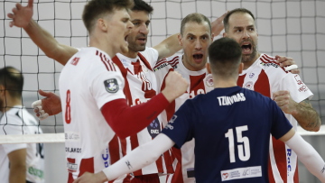 Ολυμπιακός - Ο.Φ.Η., 3-1: Στον τελικό του Κυπέλλου βόλεϊ ανδρών οι Πειραιώτες - Βίντεο 