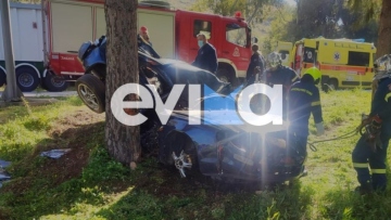 Τραγωδία στην Εύβοια: Νεκροί δύο 20χρονοι σε τροχαίο δυστύχημα