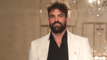 Ο Δημήτρης Αλεξάνδρου δείχνει τη θέα από το νέο του σπίτι μετά τον χωρισμό από την Ιωάννα Τούνη