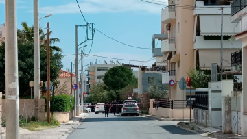 Κορωπί: «Σαν θηρίο άρχισε να μου χτυπά το κεφάλι» - Ο διοικητής του αστυνομικού τμήματος περιέγραψε την επίθεση του 51χρονου