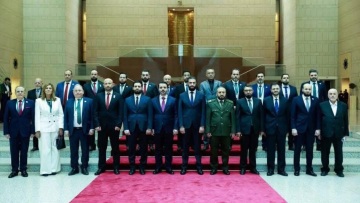 Συρία: Ο αλ Σάρα ανακοίνωσε τη νέα κυβέρνηση - 23 υπουργοί με μια γυναίκα στο σχήμα