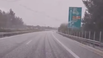 Ισχυρή χαλαζόπτωση στην Αρχαία Νεμέα, ζημιές σε αμπέλια και ελιές