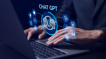 ChatGPT: Τι δεν πρέπει να μοιραστείτε ποτέ με τα chatbots