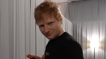 O Εντ Σίραν και η «πρωινή του ρουτίνα» για να διατηρείται νέος - Το χιουμοριστικό βίντεο στο Tik Tok