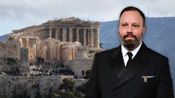 Γιώργος Λάνθιμος: Η παραγωγή της ταινίας του αμφισβητεί την αρνητική γνωμοδότηση του ΚΑΣ για την Ακρόπολη 