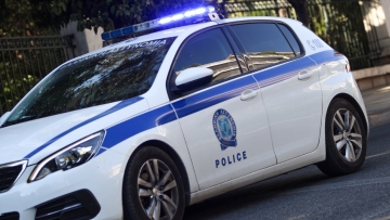 Γυναίκα η αρχηγός στο κύκλωμα των κτηματολογικών γραφείων - Οι «υπηρεσίες», οι προκαταβολές και το κέρδος άνω των 40.000 ευρώ