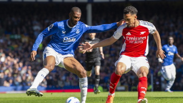 Έβερτον - Άρσεναλ 1-1: «Γκέλα» στο Λίβερπουλ, πιο κοντά στον τίτλο οι Reds 