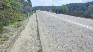 Σταθερή αλλά κρίσιμη η κατάσταση της υγείας της 46χρονης αστυνομικού που παρασύρθηκε στη Χαλκιδική