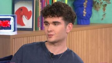 Βίκτωρ Βερνίκος: Μου άλλαξε τη ζωή η συμμετοχή στη Eurovision, με βοήθησε πάρα πολύ