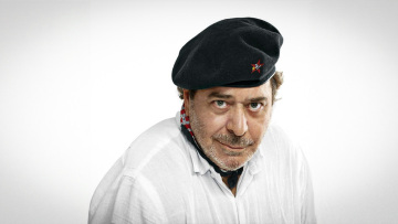 Κώστας Καββαθάς: Από τις αλάνες του Νέου Κόσμου στην κορυφή του ειδικού Τύπου