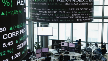 Ισχυρή ανάκαμψη στις ευρωαγορές μετά το πάγωμα των δασμών Τραμπ - Στο +3,54% έκλεισε η Αθήνα