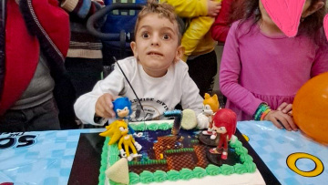 Ο Παναγιώτης - Ραφαήλ έγινε επτά ετών: Η συγκινητική ανάρτηση των γονιών του για τα γενέθλιά του