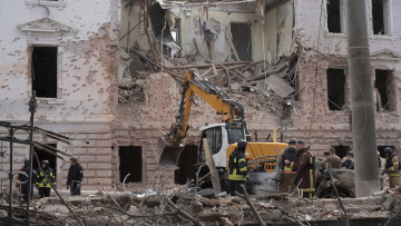 Βίντεο: Η στιγμή που ρωσικοί βαλλιστικοί πύραυλοι χτυπούν την Σούμι στην Ουκρανία - Τουλάχιστον 34 νεκροί 