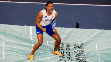 Η αυτοβιογραφία του Μανόλο με τα μεγάλα όνειρα: «Πέντε χρόνια βίωνα τον ρατσισμό»