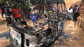 Τουλάχιστον 50 νεκροί και πολλοί τραυματίες σε επιθέσεις ενόπλων σε χωριά της Νιγηρίας